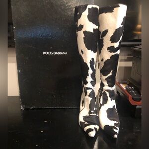 DOLCE &GABBANA VINTAGE RARE HH FUR BOOTS SIZE:8 PREOWNED BLACK/WHITE